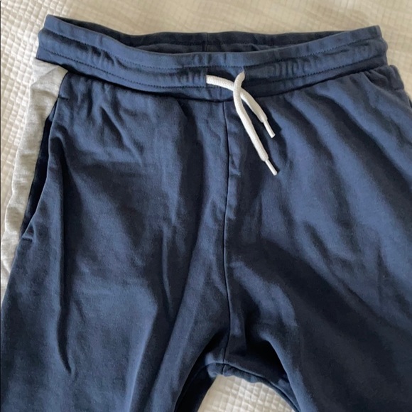 Joggers - Picture 3 of 4